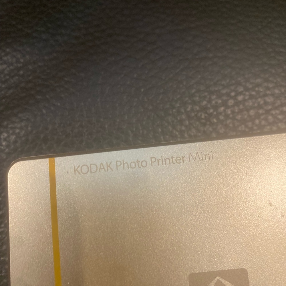 NEW KODAK PM-210G - Photo Printer Mini (Gold) for iPhone and Android - Picture 6 of 7